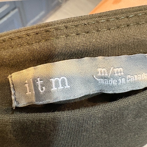 I love Tyler Madison pants - Picture 3 of 3